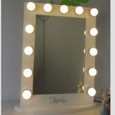 New Style Engraved With LED Light Make Up Mirror